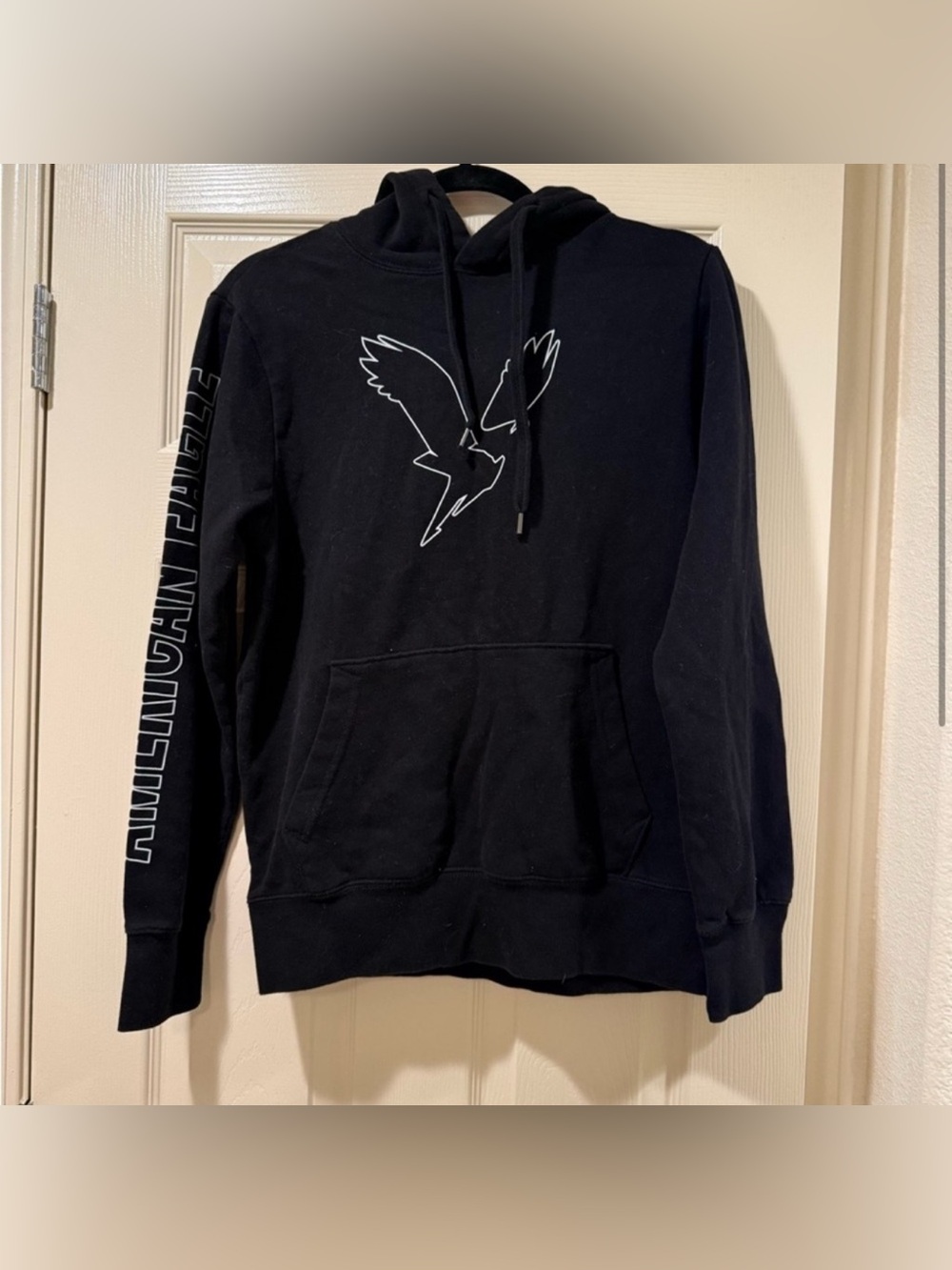 American Eagle Black Hoodie men's XS | Graphic Logo Sweatshirt Pullover